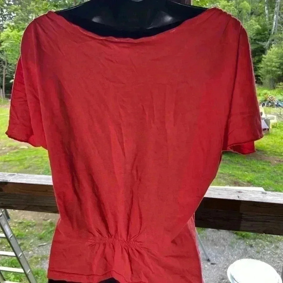 Peachy/Orange/Salmon Colored Slit Sleeve Lightweight Top Womens Sz L By Express - Picture 5 of 5